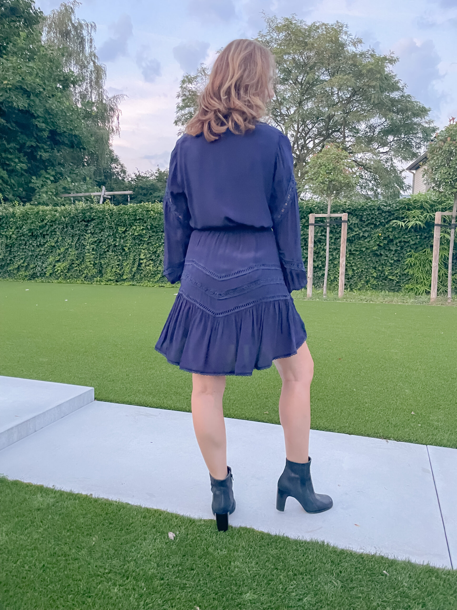 Navy Viscose Crepe Skirt - Image 3