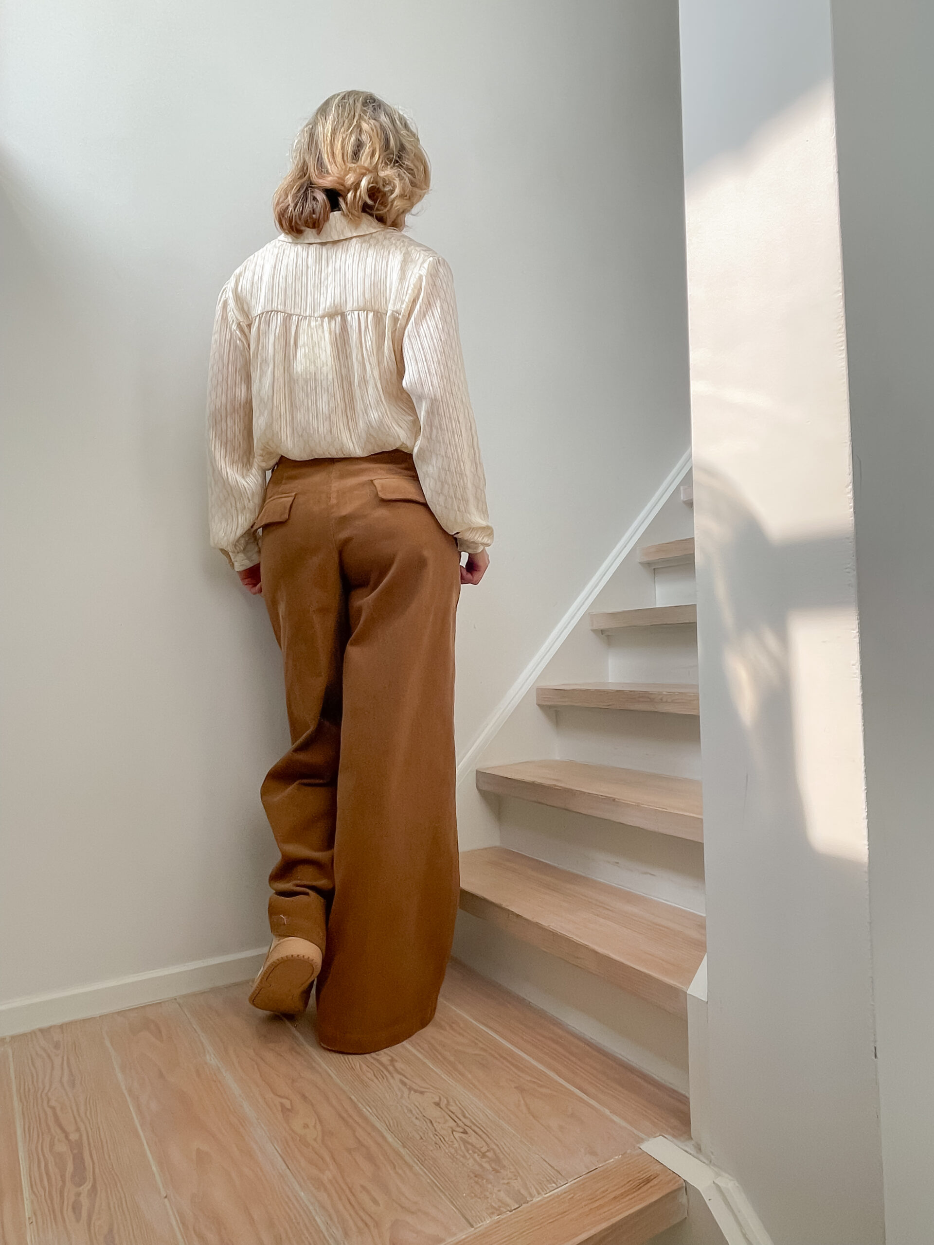 Pantaloni maronne - Image 2