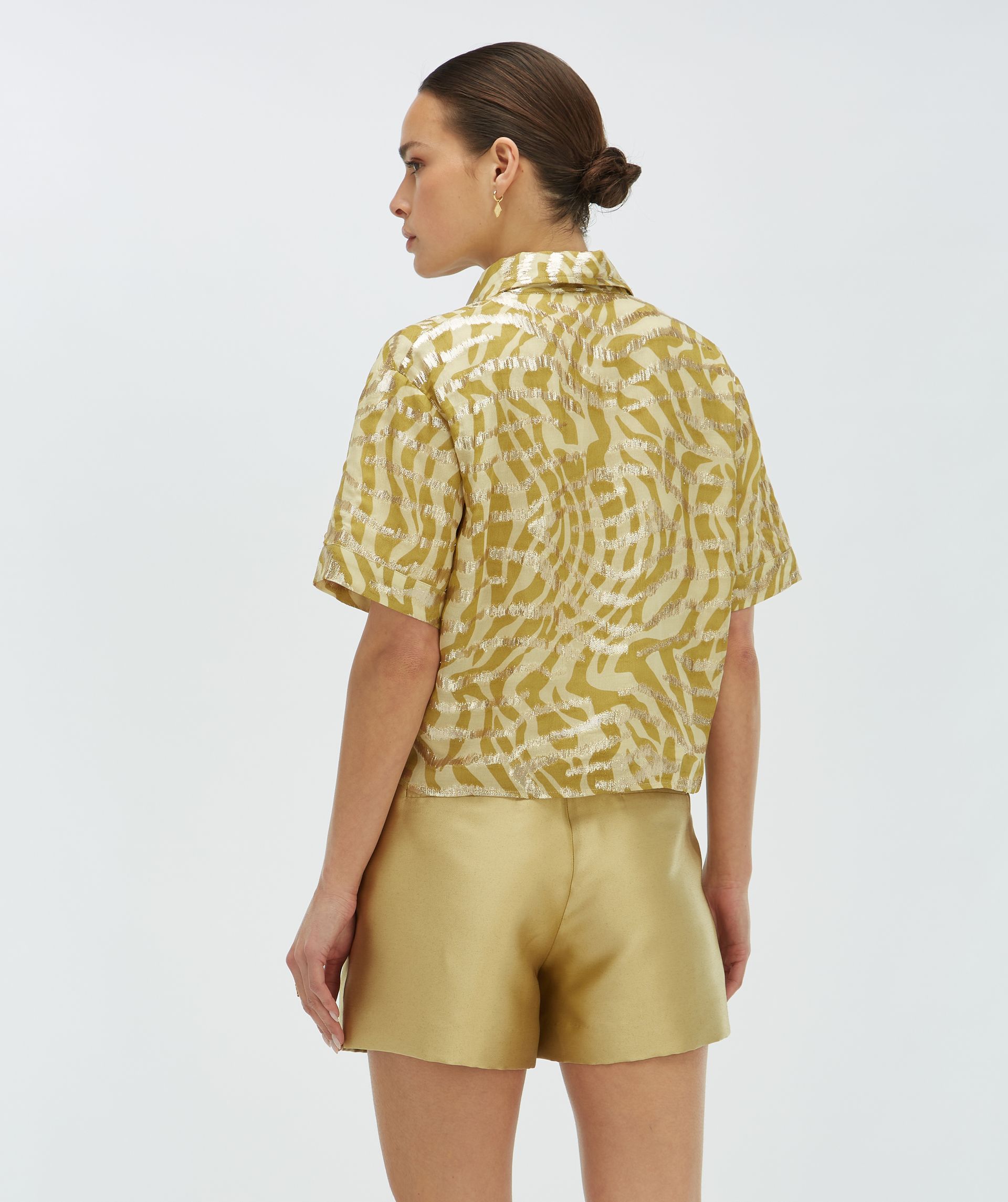 Paige short dull gold - Image 4