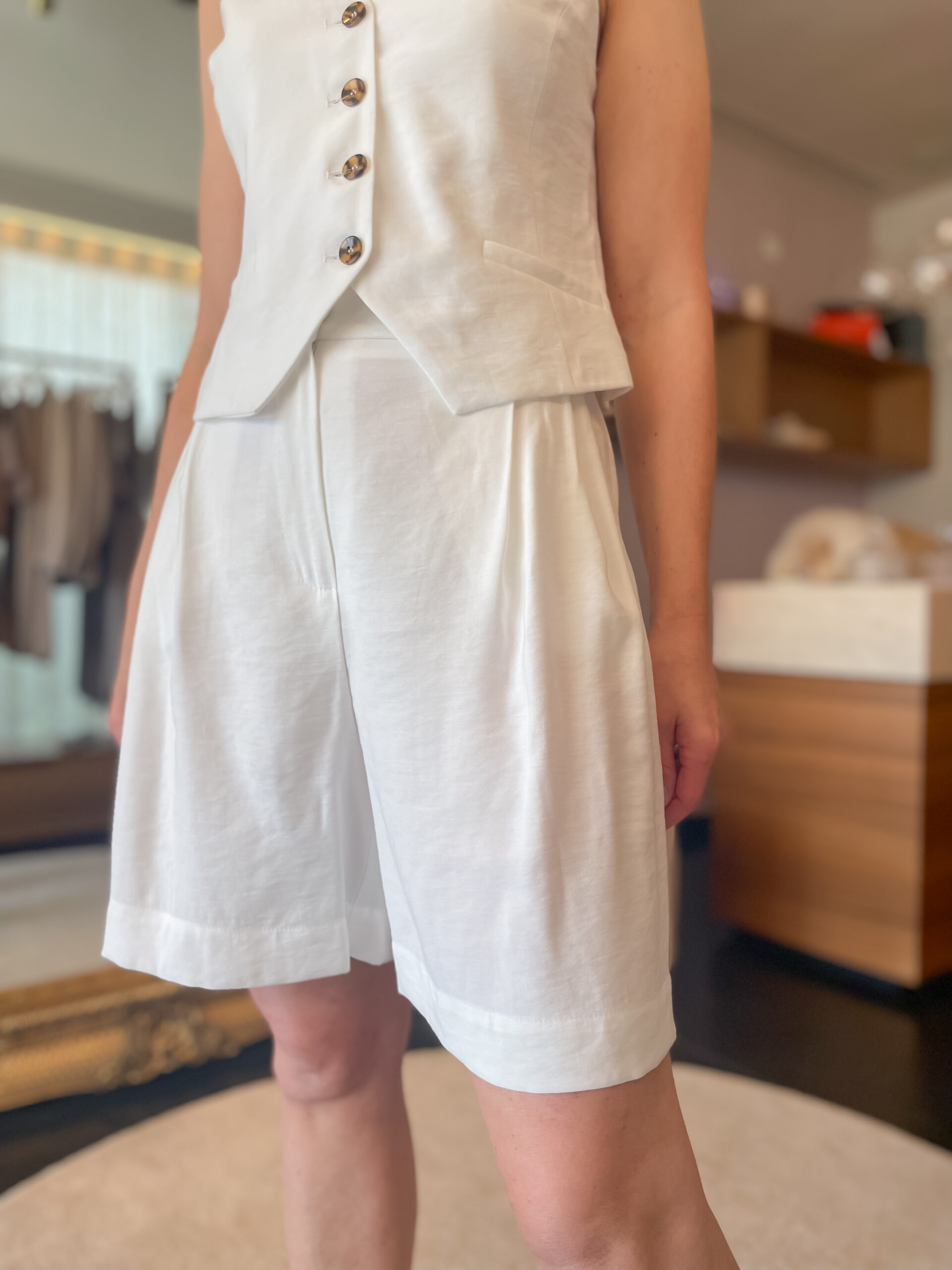 Short viscose panna