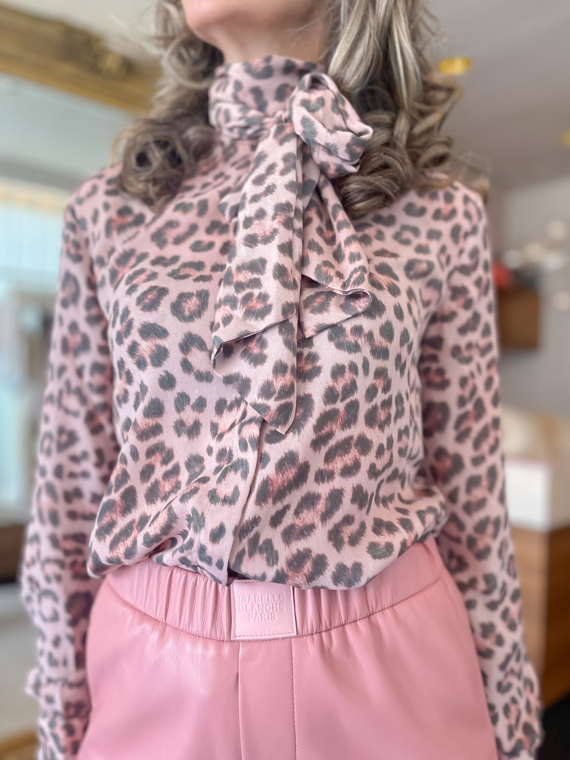 Animal print shirt with a tie Rosa - Image 2