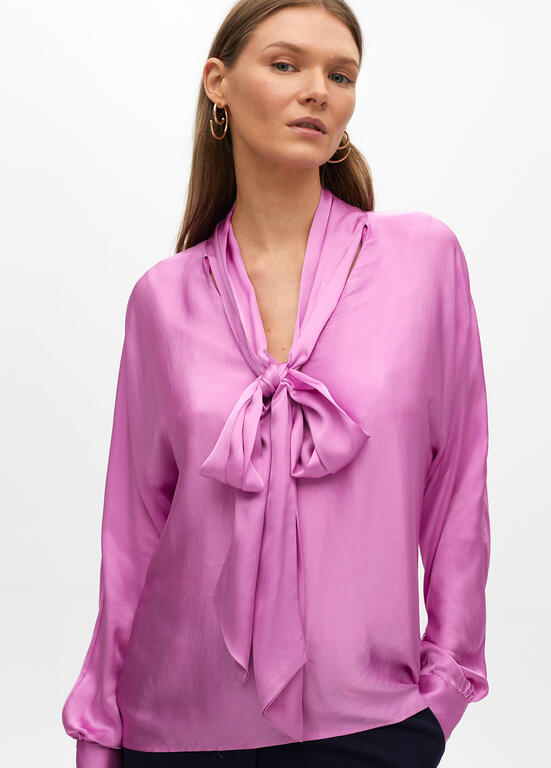Flowing satin blouse with a bow - Image 5
