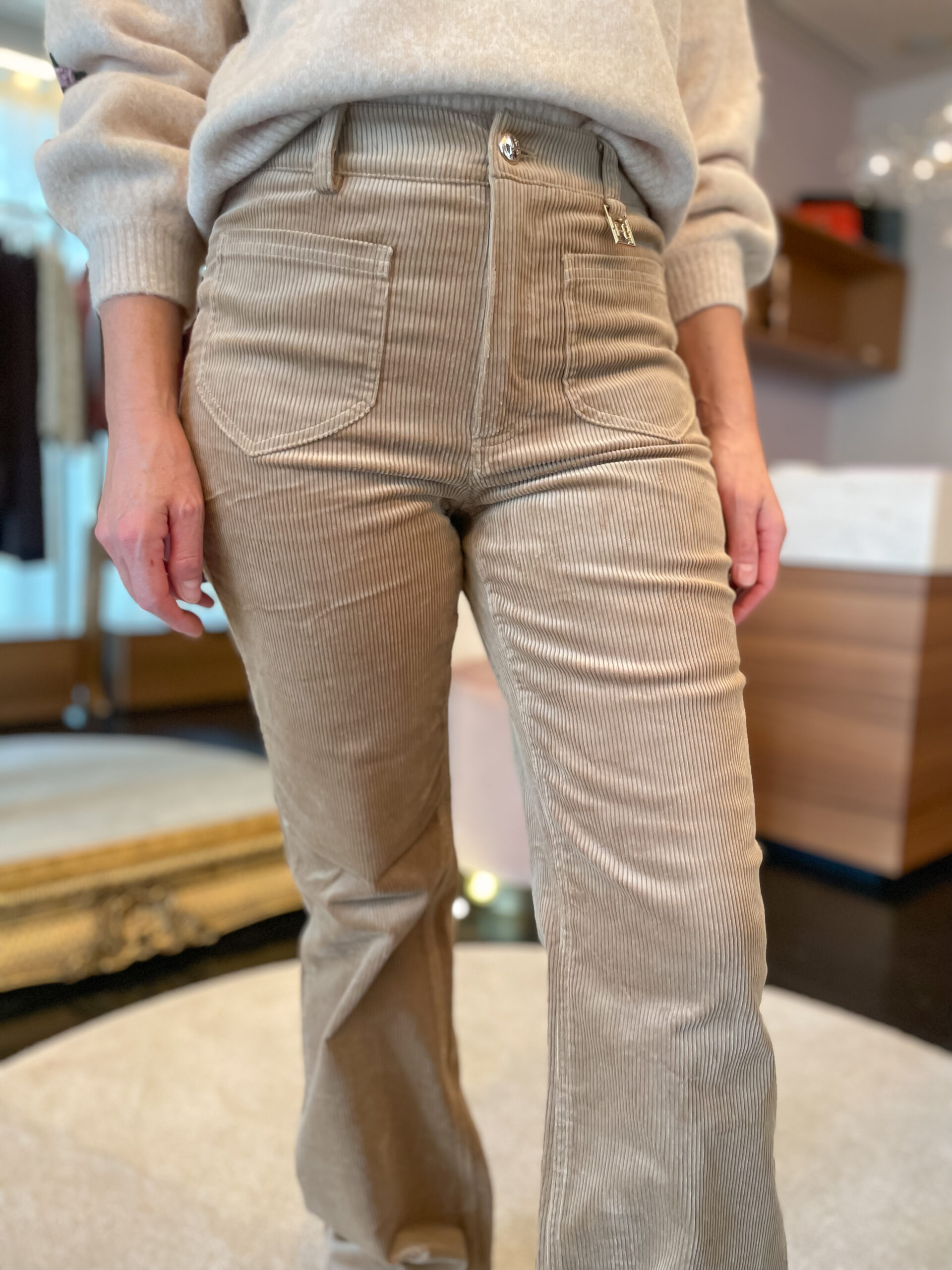 Ivanna corduroy flared broek dark caramel - Image 5